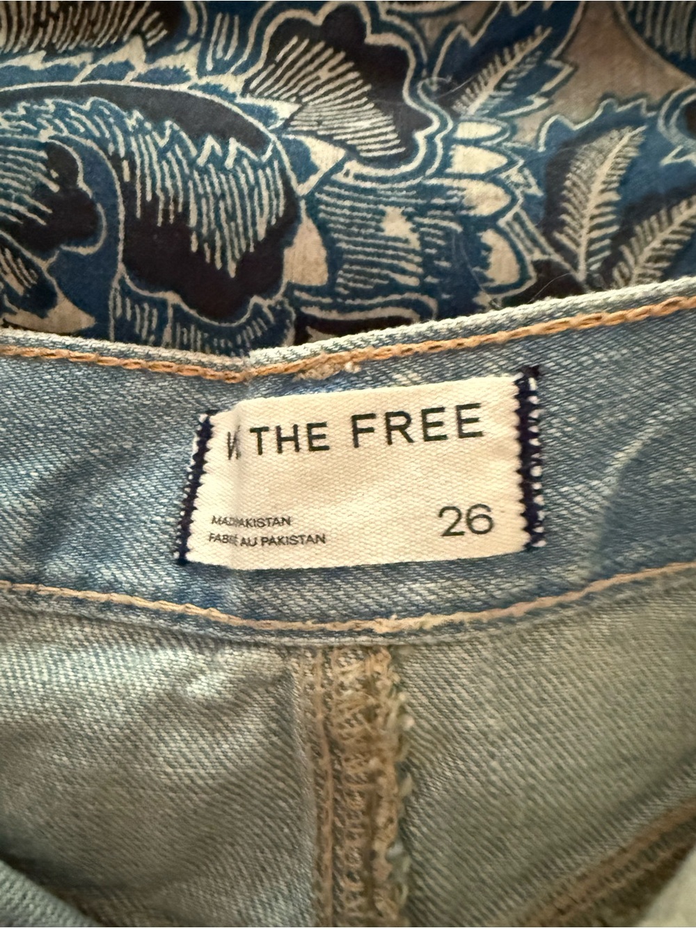 We the Free Hometowns Denim Skirt size 26 NWT - Picture 3 of 6